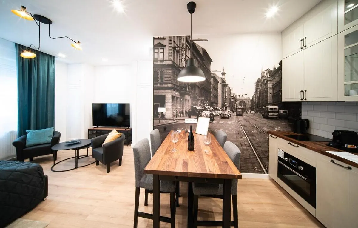 דירות בודפשט Petit Pearl - 2 People, Wifi, Tv, Ac 0*,  הונגריה