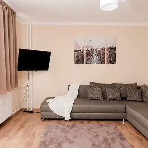 Better Than Apartman
